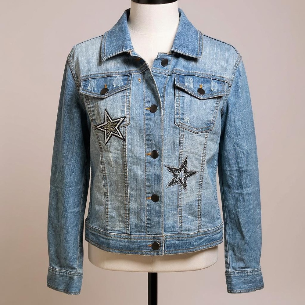 Cheryl Crow Blue Denim Jacket Jean with Rhinestone Stars Patches. Size Large